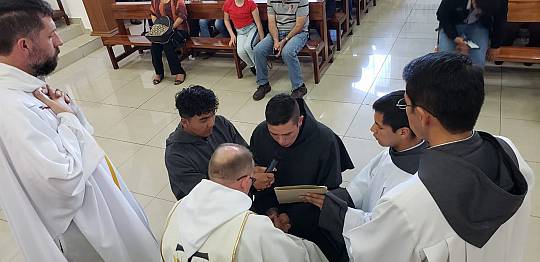 Śluby zakonne w Ekwadorze
