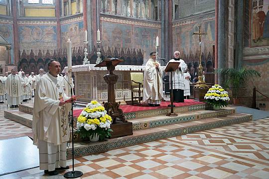Asyż: święto kustodii i uroczystość poświęcenia bazyliki św. Franciszka
