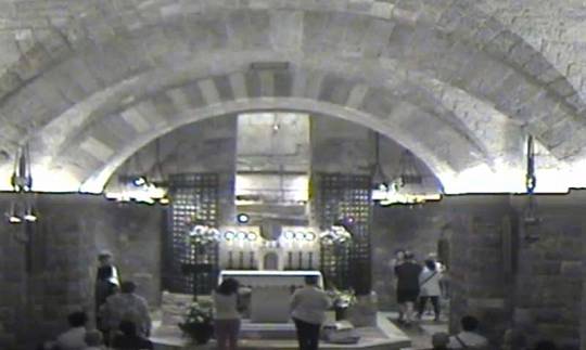 Asyż: Kamera przy grobie św. Franciszka