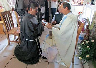 Aregua: pierwsze śluby zakonne franciszkanów