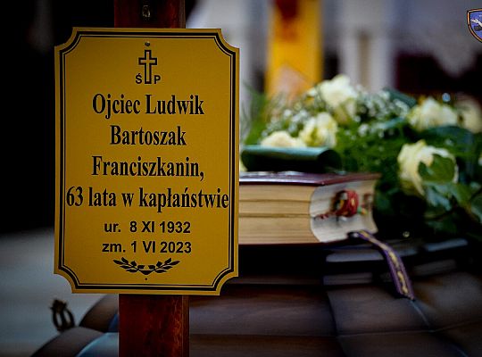 Pogrzeb o. Ludwika Bartoszaka