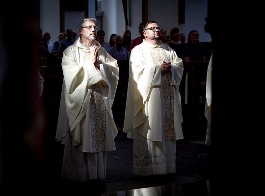 Święto Słowa w Gdańsku: duchowa uczta w Kościele Świętej Trójcy