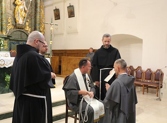 Kanoniczne rozpoczęcie nowicjatu i obłóczyny