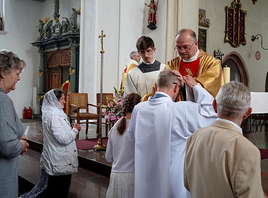„Jak mogliście to uczynić, kapłani, że trzymając Go w dłoniach, nie oszaleliście z miłości?”