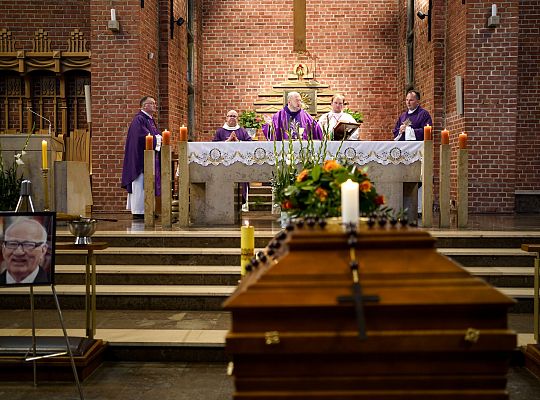 Śp. Henryk Kuraki – człowiek, który życiem głosił Ewangelię