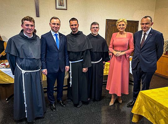 Grafika #7: Wizyta Prezydenta RP w Rzymie u Franciszkanów na &#8222;Vignii