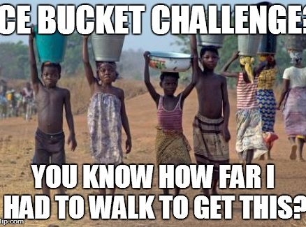 Grafika #8: Ice Bucket Challenge?