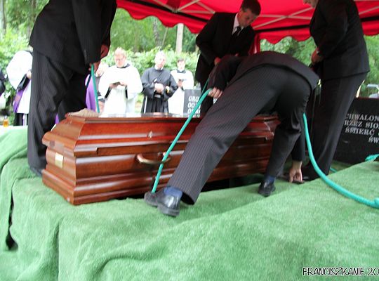 Grafika #82: Pogrzeb o. Beniamina Banaszuka