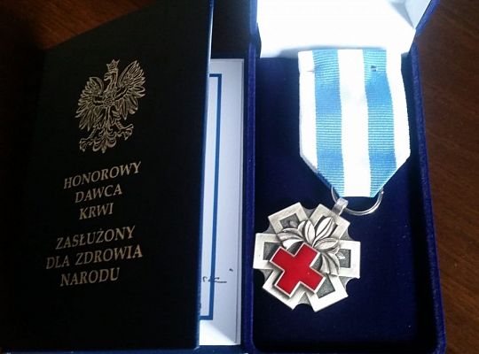 Grafika #0: O. Remigiusz honorowym dawcą krwi