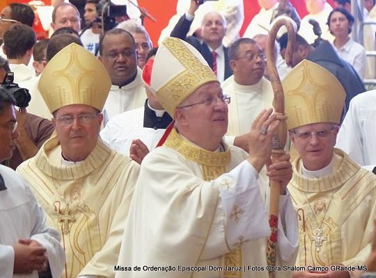 Grafika #6: Franciszkańscy biskupi