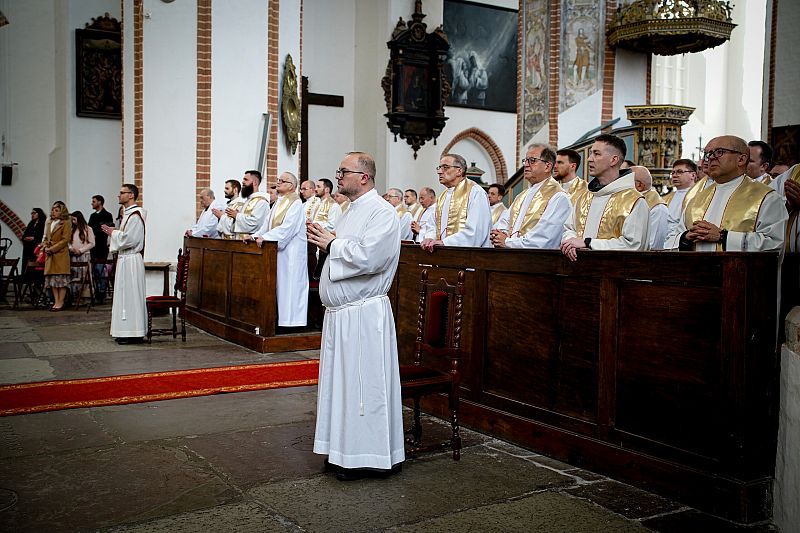 Święcenia diakonatu i prezbiteratu
