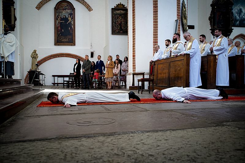 Święcenia diakonatu i prezbiteratu