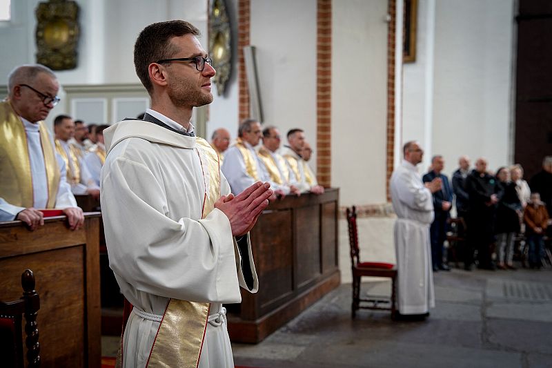 Święcenia diakonatu i prezbiteratu