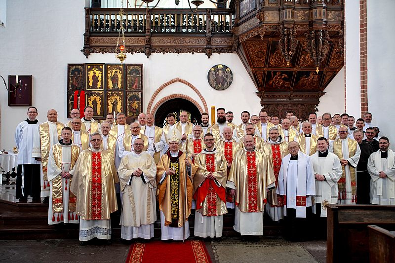 Święcenia diakonatu i prezbiteratu